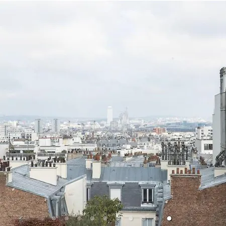 à Montmartre * Paris
